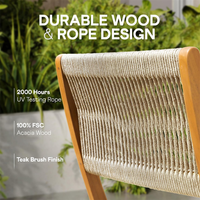 Chaise de jardin pliable en bois avec structure en acacia et corde tressée, chaise d'appoint pliable pour l'extérieur, idéale pour les villas, les complexes hôteliers et les patios.