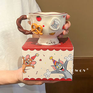 Vaso Infantil de Cerámica de 360 ml de <span class=keywords><strong>Tom</strong></span> y <span class=keywords><strong>Jerry</strong></span>, Taza Linda con Asa y Caja de Regalo para Regalos y Uso Doméstico - Product Image 1