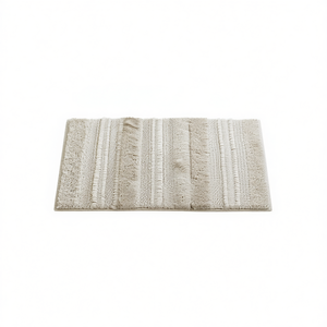 Tapis de bain à rayures texturées tissées en coton, design minimaliste rectangulaire - Product Image 1