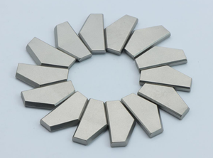 Customized High Hardness Cemented Tungsten <strong>Carbide</strong> Tipped Blade <strong>Carbide</strong> <strong>Brazed</strong> <strong>Tips</strong> and Teeth for Wood <strong>Cutting</strong> Easy to Weld - Product Image 4