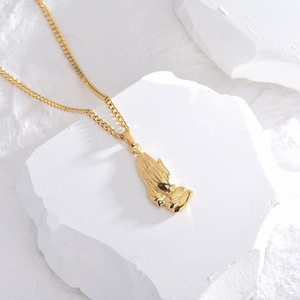 Collar <span class=keywords><strong>de</strong></span> Manos en Oración, Acero <span class=keywords><strong>de</strong></span> Titanio, Símbolo <span class=keywords><strong>de</strong></span> <span class=keywords><strong>Fe</strong></span> y <span class=keywords><strong>Esperanza</strong></span>, Joyería Conmemorativa Significativa - Product Image 3