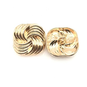 Bán Buôn Chất Lượng Cao Threaded Áo Len Nút Kim Loại Hashion Nút Cho Quần Áo - Product Image 4