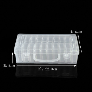 Boîte de rangement en plastique transparent à 20 compartiments carrés de 5,5 cm pour perles et bijoux, avec couvercle, fabriquée au Zhejiang - Product Image 3