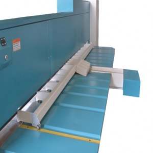 Máquina Guillotina Hidráulica Automática para Chapa de Madera con PLC de 2600/2800/3100 mm - Product Image 5