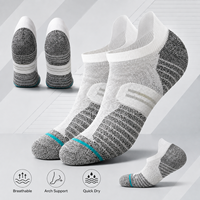 Chaussettes de course professionnelles pour hommes, épaisses et respirantes, avec semelle en tissu éponge, coupe basse, pour la course de marathon et les longues distances