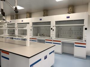 غطاء استخراج الأبخرة من الفولاذ الكامل وفقًا لمعيار ASHRAE 110، غطاء استخراج الأبخرة من الفولاذ والبولي بروبيلين، معدات مختبرية، معدات مصانع الكيماويات، غطاء استخراج الأبخرة للجامعات - Product Image 4