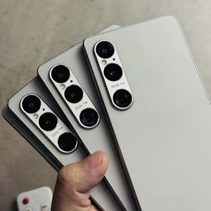 สมาร์ทโฟน Xperiia 1 VI 5G สีดำ กล้องสามตัว หน้าจอ OLED 6.5 นิ้ว ระบบปฏิบัติการ Android 13 ภาษาอังกฤษ - Product Image 2