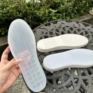 Usine Faire Prix Basket <span class=keywords><strong>Semelle</strong></span> En Caoutchouc Conception <span class=keywords><strong>Transparente</strong></span> Semelles Doux Et Confortable Casual Board Chaussures <span class=keywords><strong>Semelle</strong></span> Extérieure Chaussures Plates Semelles - Product Image 2