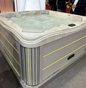 Fournisseur de spas extérieurs pour jardin - Spas de luxe pour 5 personnes avec commandes Balboa, désinfectant à l'ozone et couverture économe en énergie. - Product Image 1