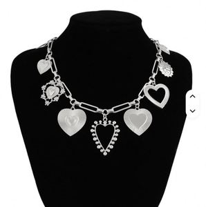 Collier de sport pour filles, bijoux de cou, pendentif d'amour, décoration esthétique, colliers à sensation métallique, accessoires de chaîne pour femmes - Product Image 6