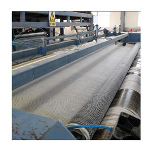 Couverture d'étanchéité en bentonite à base de sodium GCL pour piscines d'enterrage, sites d'exploitation d'orpaings, 4800g, 5000g, <span class=keywords><strong>5500g</strong></span>, et coussin de bentonite - Product Image 4