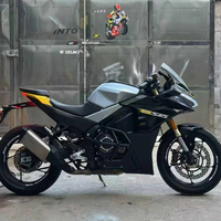 Motocicleta Deportiva Usada Loncin (VOGE) 525RR, Excelente Estado. Motor Doble de 525cc, ABS y TCS, Totalmente Funcional.