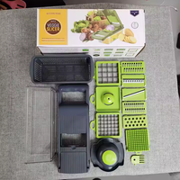Machine à découper les légumes multifonctionnelle 16-en-1 Pro : Hachoir, trancheuse, râpe et coupe-légumes manuel tout-en-un pour oignons et pommes de terre