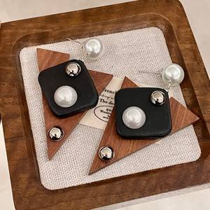 Pendientes Geométricos de Madera con Perla Sintética para Mujer, Estilo Minimalista para Uso Diario 2025 - Product Image 4