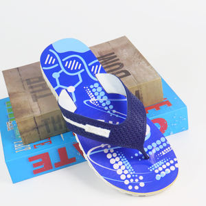 Venta al por mayor de los hombres de moda <span class=keywords><strong>chanclas</strong></span> para los hombres <span class=keywords><strong>chanclas</strong></span> <span class=keywords><strong>Cool</strong></span> zapatillas de goma suave zapatos para los hombres - Product Image 6