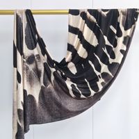 2026 YIDENG Nouveau Hijab en Jersey de Coton Imprimé Premium, Motifs Animaux, Nœuds Bohèmes, Doux, Respirant, Extensible, pour Femmes Musulmanes, Vente en Gros, OEM, Personnalisé