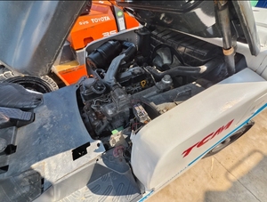 TCM Toyota Komatsu FD30 forkliftused พร้อมเพลาหน้ารถตักข้างเครื่องยนต์ดีเซล3ระดับ - Product Image 6