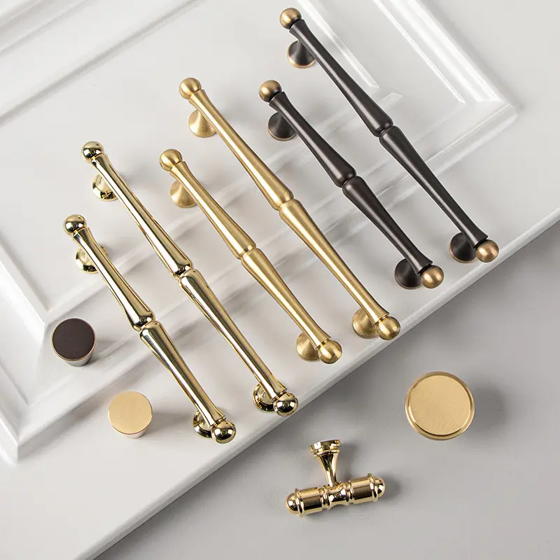 Stile moderno di lusso in ottone dorato classico in acciaio inossidabile ferramenta mobile cassettiera manopole per armadio da cucina maniglia