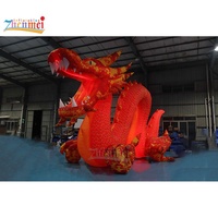 Zhenmei annonçant le dragon chinois gonflable géant pour l'événement