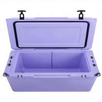 Glacière isotherme rotomoulée 190QT avec chariot et roues en PE pour transport de poisson et canettes