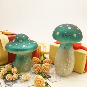 Artisanat en verre soufflé de haute qualité en forme de champignon, décoration d'intérieur, décoration de table - Product Image 1