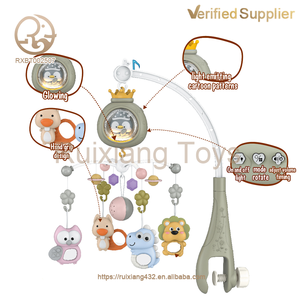 Bonitas cunas con control remoto, música móvil y proyección de luz, juguete colgante de plástico suave <span class=keywords><strong>para</strong></span> cama de bebé <span class=keywords><strong>para</strong></span> niños y niñas - Product Image 2