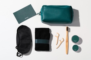 Kit de toilette de <span class=keywords><strong>voyage</strong></span> personnalisé <span class=keywords><strong>et</strong></span> confortable, masque pour les yeux, chaussettes, ensemble de soins bucco-dentaires, trousse d'accessoires pour avion, classe affaires - Product Image 3