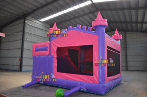 Castillo Inflable Rosa <span class=keywords><strong>y</strong></span> Morado con Tobogán <span class=keywords><strong>y</strong></span> Aro <span class=keywords><strong>de</strong></span> Baloncesto, <span class=keywords><strong>de</strong></span> PVC, para Niños, Ideal para Alquiler en Fiestas - Product Image 4
