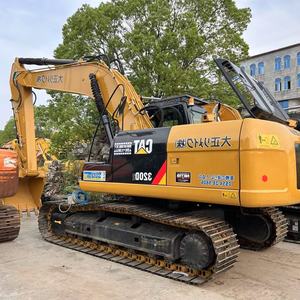 Excavatrice hydraulique sur chenilles Caterpillar 320d2 d'occasion avec une forte capacité de travail et de faibles heures de travail en vente - Product Image 2