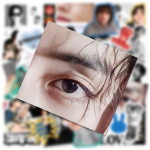 Pegatina al por Mayor de <span class=keywords><strong>Taehyung</strong></span>, <span class=keywords><strong>Bangtan</strong></span> Boys V <span class=keywords><strong>Taehyung</strong></span>, Pegatina de PVC, Grupo Idol KPOP, Papel Decorativo INS para Equipaje y Decoración del Hogar - Product Image 3