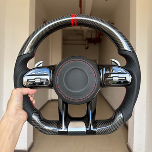 Volant en carbone Mercedes adapté pour la modification et la mise à niveau des classes C/E/S, ML320, CLS300, C200 - Product Image 1