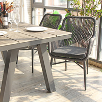 Chaise d'extérieur moderne et imperméable en corde métallique Mobilier de jardin commercial pour hôtel et terrasse de salle à manger de grossiste