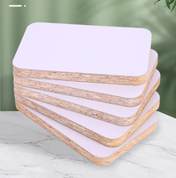 Panneau OSB importé 9-18 mm, panneau OSB entièrement dégarni, panneau de particules à structure orientée et panneau de qualité sans formaldéhyde
