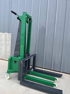 Montacargas Pequeño Portátil a Precio de Fábrica, 300 kg, Elevación de 1.2/1.6 m, Alimentado por Batería, con Brazo Móvil para Reabastecimiento de Almacenes - Product Image 6