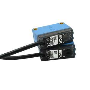 SICK Safety Interlock <b>Switch</b> GTB6 Industrial Plastic Red Led Indicator - Product Image 4