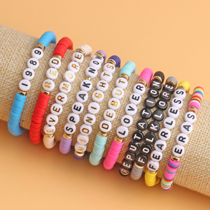 <span class=keywords><strong>Taylor</strong></span> <span class=keywords><strong>Swift</strong></span> inspiró letra inicial arcilla polimérica colorida para pulsera joyería de plástico de moda para fanáticos de <span class=keywords><strong>Swiftie</strong></span> - Product Image 5