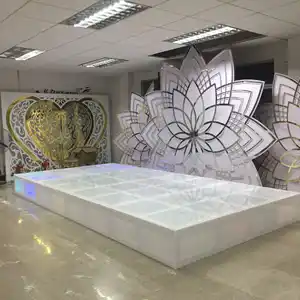 2022 Newest Style Wedding Stage Platform Decor Interactive Portable Dance Floor Decoration