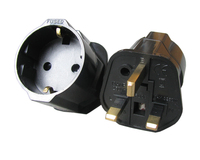 Adaptateur de voyage universel 13A 250V avec double prise EU 2 broches et UK 3 broches, sûr pour une utilisation quotidienne, chargeur portable tout-en-un