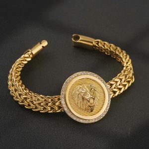 Pulsera de Acero Inoxidable Chapada en Oro Vintage, Personalizada, Estilo Retro, con Cabeza de León, Geométrica, Religiosa, con Circonitas, Estilo Cubano - Product Image 1