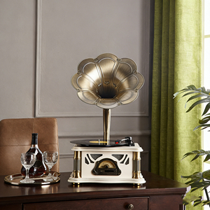 Tocadiscos Clásico Retro con Función de Altavoz BT, Reproductor de Vinilos Vintage, Decoración para el Hogar, Regalo para Sala de Estar - Product Image 6