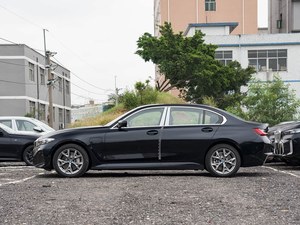 <span class=keywords><strong>I3</strong></span> 2024 EDrive 35 L Berline Électrique Premium d'Occasion EV RWD 210kW Recharge Rapide Conduite Intelligente de Luxe - Product Image 4