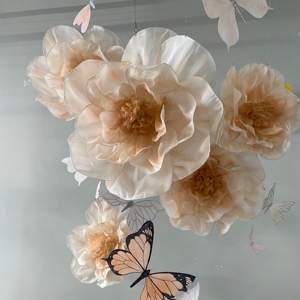 Fiori Giganti <span class=keywords><strong>in</strong></span> Organza con <span class=keywords><strong>Farfalle</strong></span>, Fiori Grandi Fatti a Mano per Sfondi Matrimoniali, Decorazioni per Eventi e Feste, Esposizione per Negozi al Dettaglio - Product Image 4