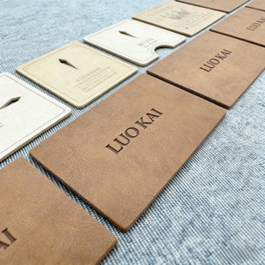 ป้ายยี่ห้อเสื้อผ้ากางเกงยีนส์แบบกำหนดเอง ป้าย PU ป้ายหนังนูน/โลหะ สำหรับเสื้อผ้า เครื่องแต่งกาย หมวก - Product Image 4