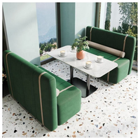 Meubles de style nordique de luxe pour restaurant, café, hôtel, canapé en velours, table et chaises sur mesure