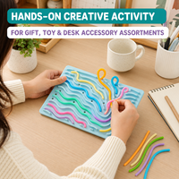 Planche d'activités sensorielles carrée en silicone de qualité alimentaire avec 12 cordes colorées à enfiler et motif labyrinthe pour les enfants de 5 à 7 ans, unisexe