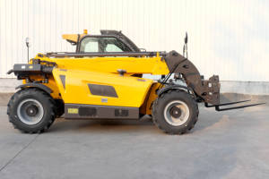 Manipulador Telescópico SYNBON, Cargador Telescópico 4x4 Nuevo con Tracción en las 4 Ruedas, 3.5 Toneladas, 7 Metros, Caja de Cambios para Montacargas - Product Image 2