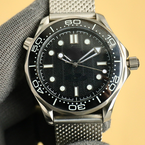 Wholesale Factory Price Mechanical Diver 300m 8806 Movement 007 Stainless Steel <b>Case</b> Luminous <b>Watches</b> Men Wrist Luxury - Product Image 1