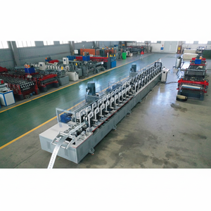 Panneaux de fabricant de vente chaude montant le Purlin de support solaire de machine structurelle faisant des machines - Product Image 1