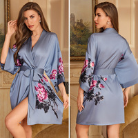 Robe Kimono en Satin à Imprimé Floral en Gros pour Femmes, Peignoir Court Soyeux de Mariée, Vêtement d'Intérieur d'Été Multicolore en Stock