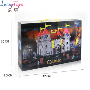 Puzzle de château médiéval à construire soi-même avec des figurines de chevaliers, de soldats et de catapultes pour un jeu imaginatif et le développement des compétences en STEM - Product Image 2